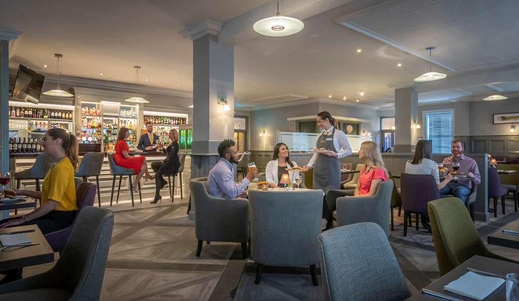 Maldron Hotel Oranmore Galway Ресторан фото